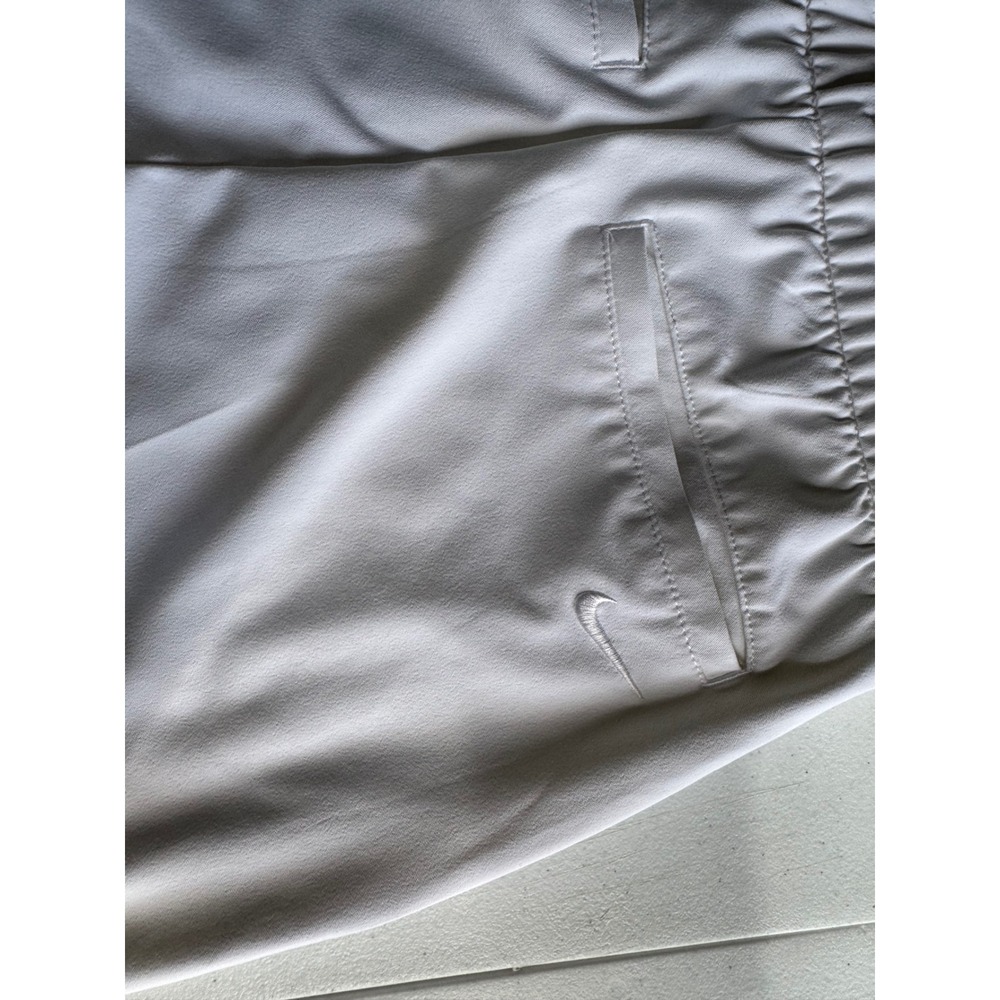 Nike Dri-FIT Mens White Golf Shorts Elastic Waist Athletic Shorts Size Medium - Picture 4 of 5